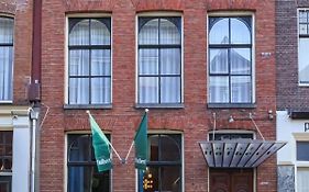 NH Groningen Hotel De Ville